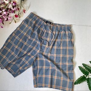 3/$15 | vintage sleepwear L square pattern shorts